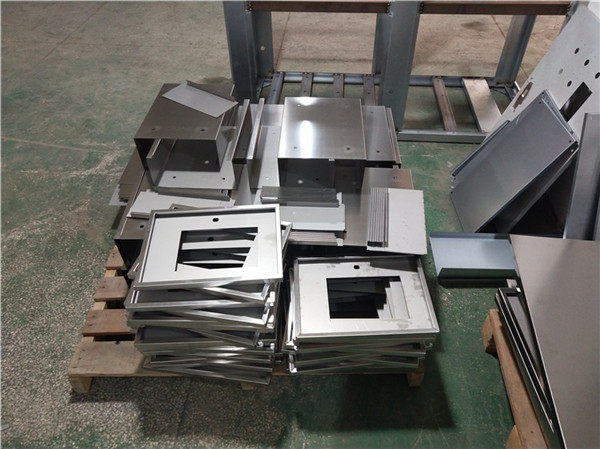 鈑金加工廠家設(shè)備外殼