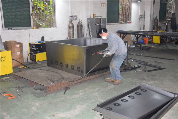 東莞激光切割車間